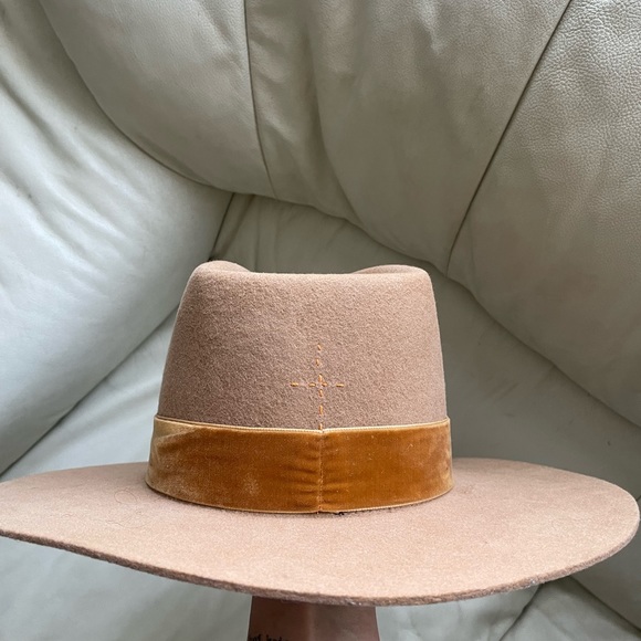 LACK OF COLOR Brown Benson Triangle Crown size S - Picture 6 of 9